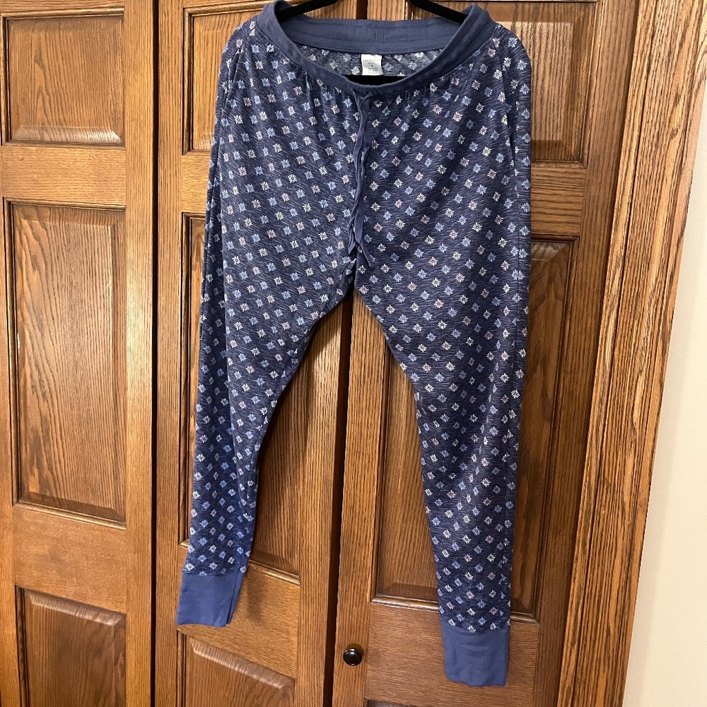 Women's Croft and Barrow size small pajama pants